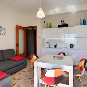 Appartement Floor Bentivoglio, Catane