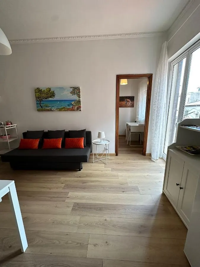 Cami S Holidays Home Catania-Fontanarossai nemzetközi repülőtér 0*,  Olaszország